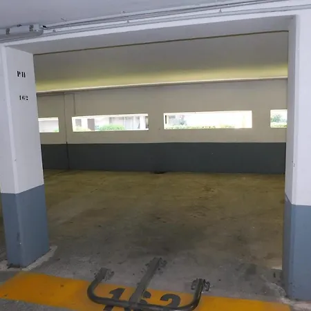 Charming Air-conditioned T2 